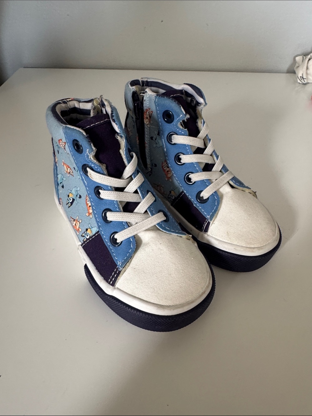 Bluey Kids High-Top Sneakers in Light Blue and Navy 9c